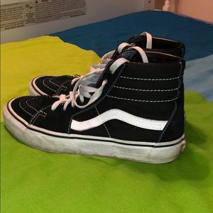 Black high top vans